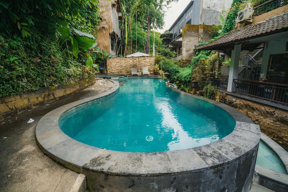 Tukad White House Ubud Exterior foto