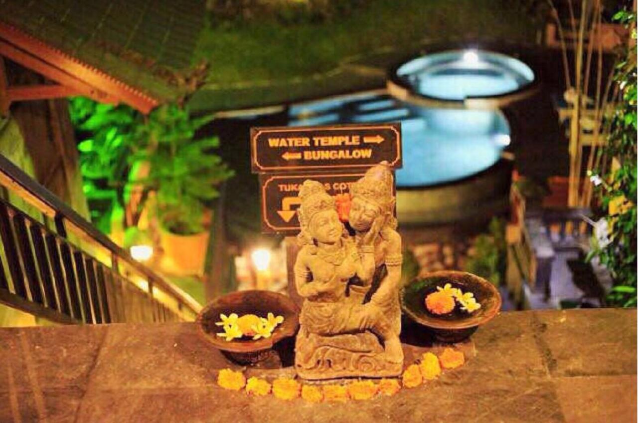 Tukad White House Ubud Exterior foto